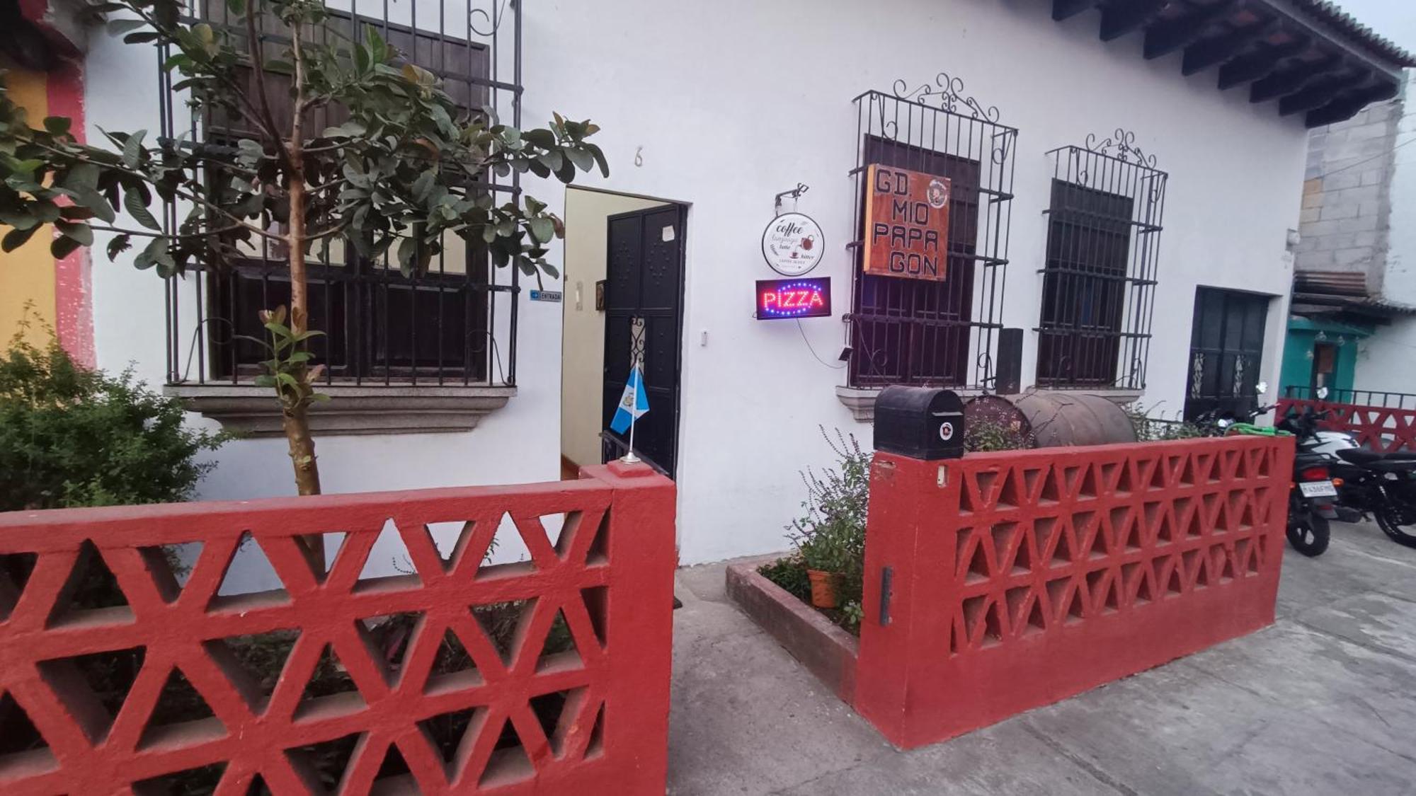 Hotel Posada Don Papagon Antigua Exterior photo